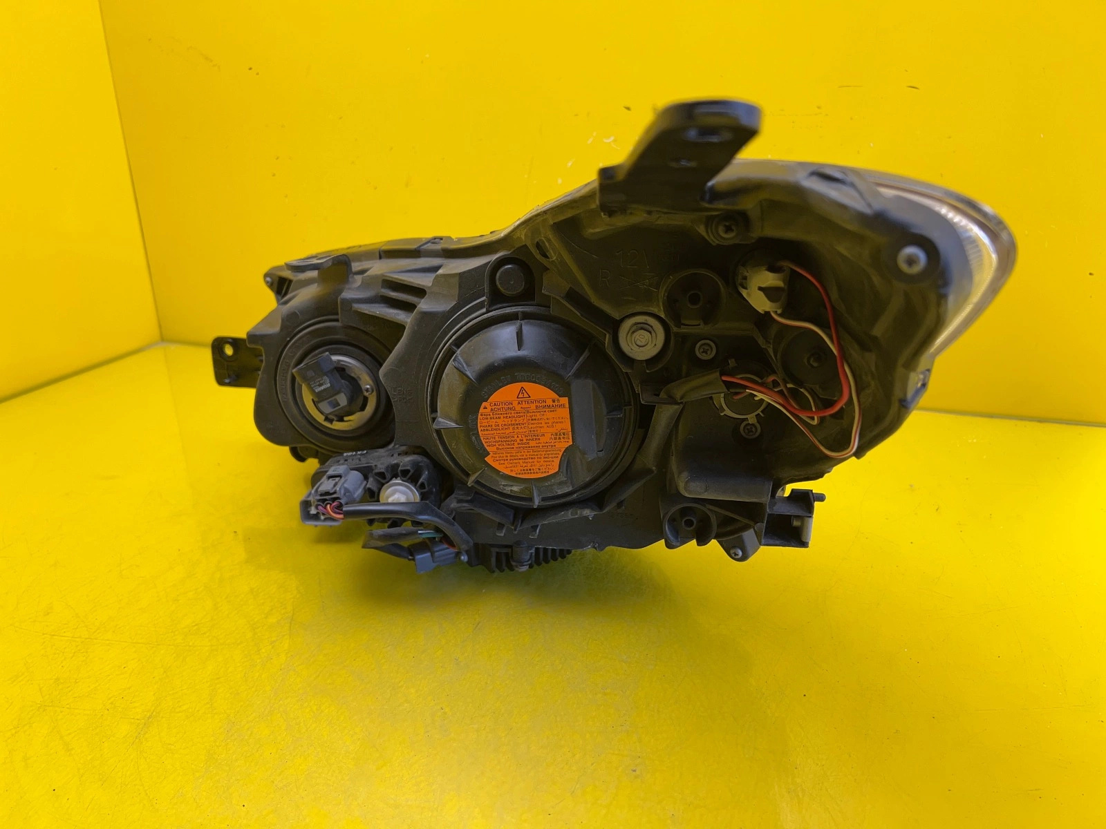 Phare droit Subaru Impreza XV 11-17 Xenon Led Autolamps 4 Phare droit Subaru Impreza XV 11-17 Xenon Led