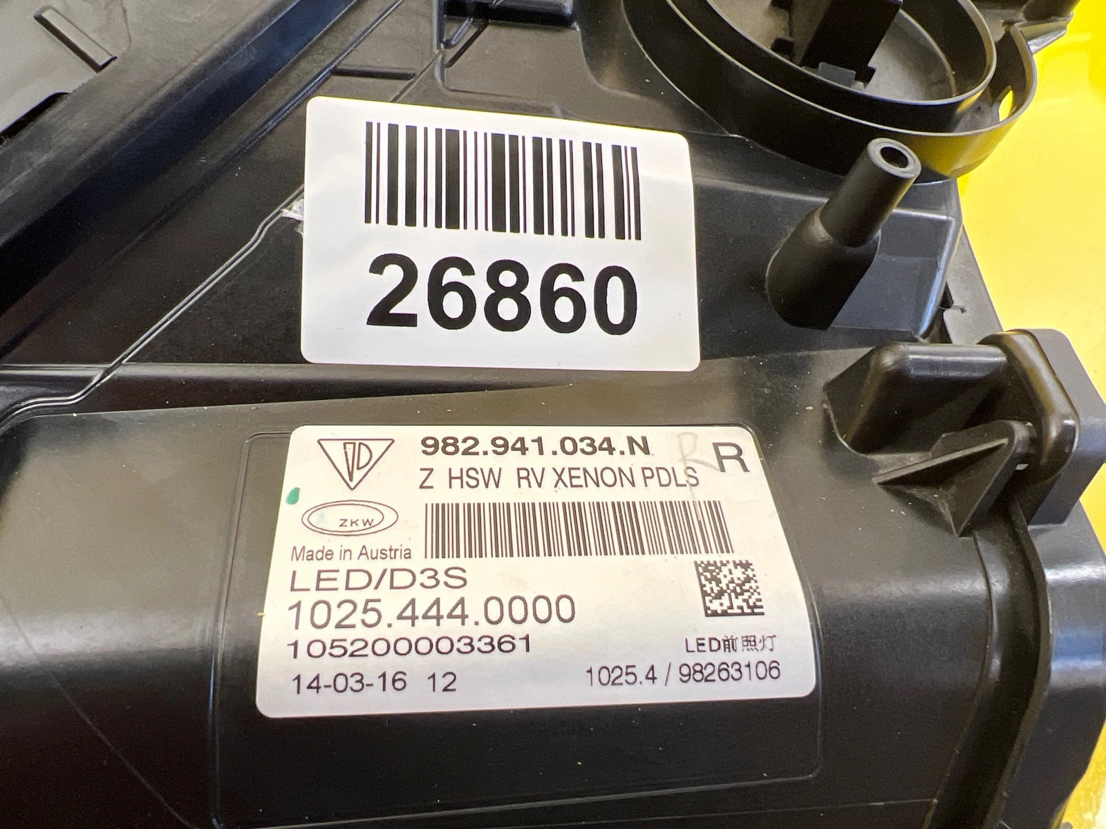 Phare droit Porsche Boxter Cayman 982 Xenon 16-20 982941034N Autolamps 2 Phare droit Porsche Boxter Cayman 982 Xenon 16-20 982941034N