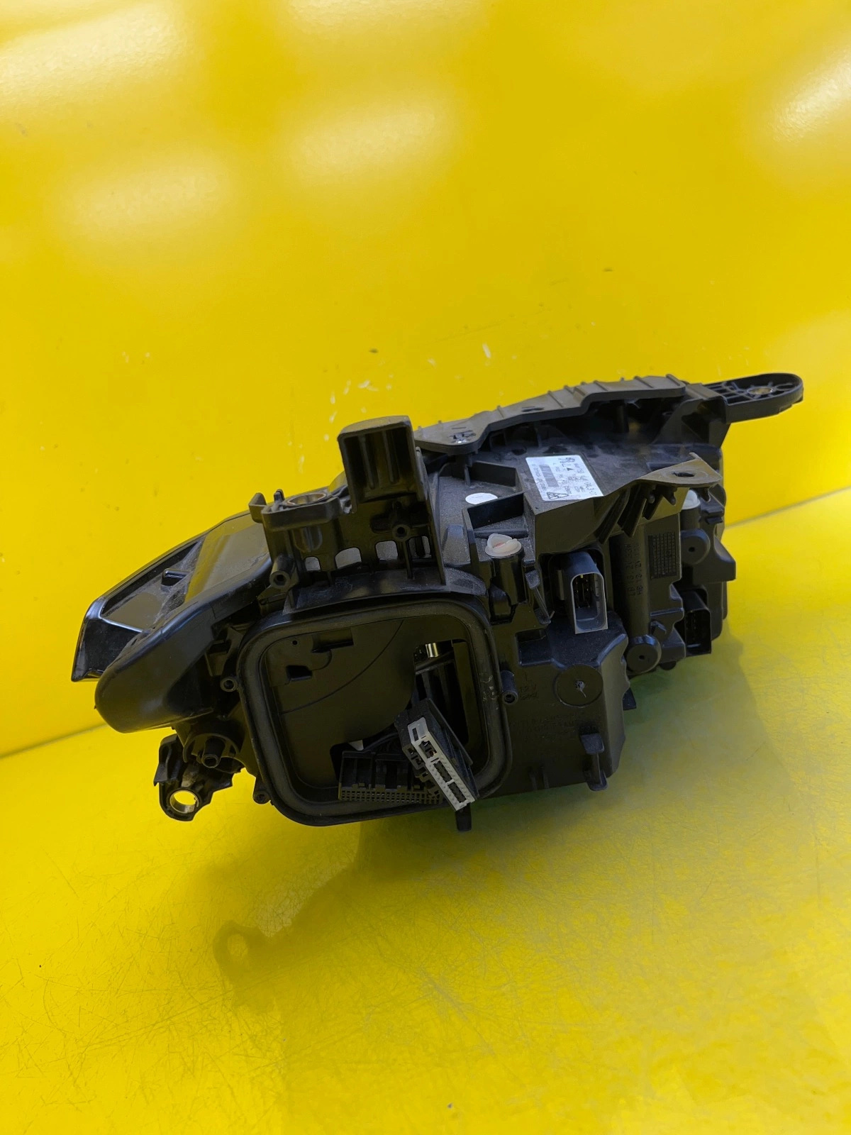 Phare gauche Peugeot 308 III T10 Full Led 9849115080 2021- Matrix Autolamps 5 Phare gauche Peugeot 308 III T10 Full Led 9849115080 2021- Matrix