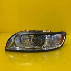 Phare avant gauche Volvo V50 S40 Lift Bi-Xenon 32206139