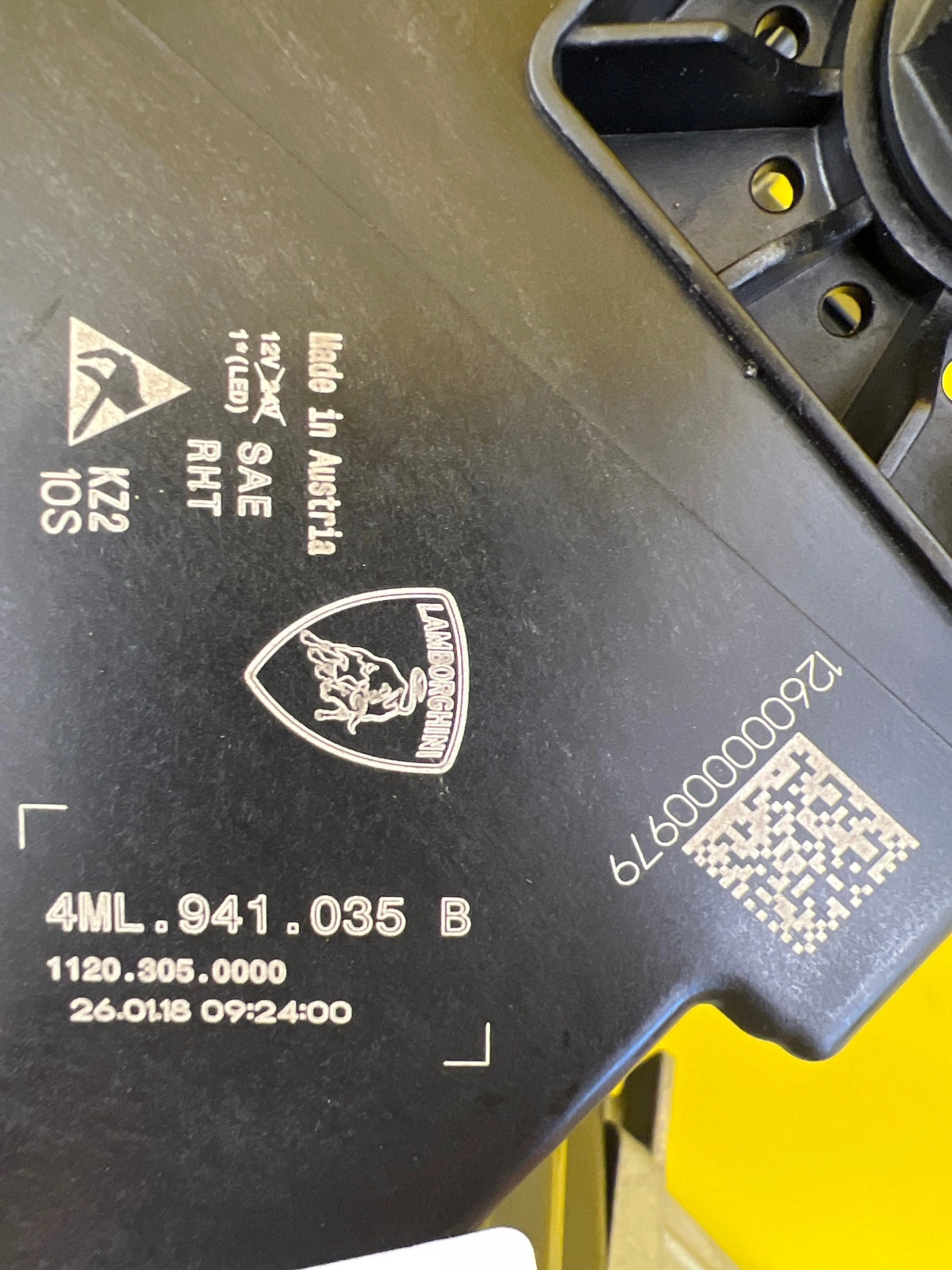 Phare gauche Lamborghini Urus Full Led 4ML941035B USA Autolamps 3 Phare gauche Lamborghini Urus Full Led 4ML941035B USA