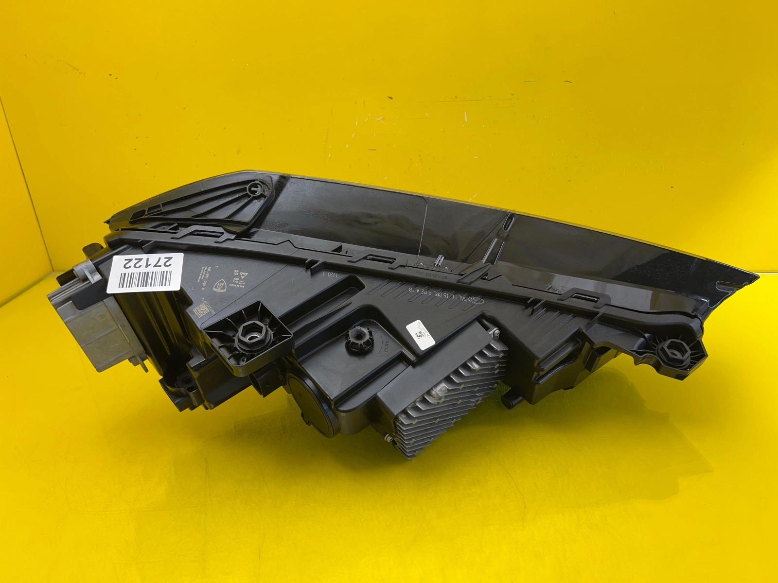 Phare gauche Lamborghini Urus Full Led 4ML941035B USA Autolamps 4 Phare gauche Lamborghini Urus Full Led 4ML941035B USA