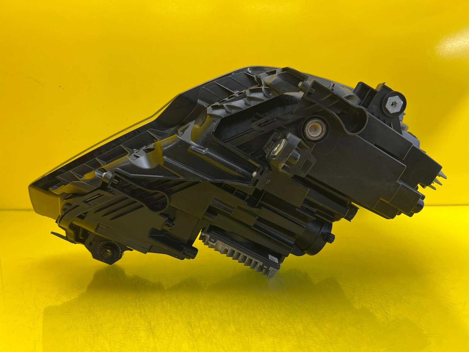 Phare gauche Lamborghini Urus Full Led 4ML941035B USA Autolamps 6 Phare gauche Lamborghini Urus Full Led 4ML941035B USA