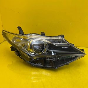 Phare Avant Droit Toyota Auris 2 II Lentille + Led