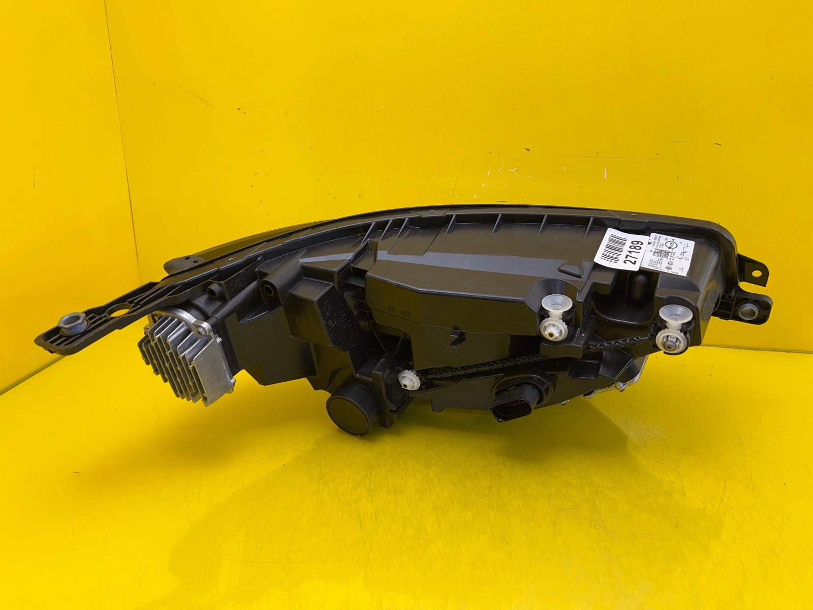 Phare gauche VW ID BUZZ 1T4941005C Full Led Autolamps 3 Phare gauche VW ID BUZZ 1T4941005C Full Led