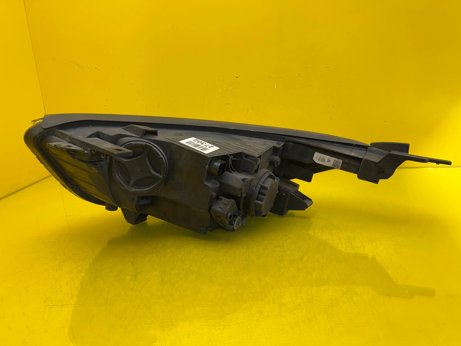 Phare Droit Kia Stonic 17-20 Lentille + Led 92102H8 Autolamps 3 Phare Droit Kia Stonic 17-20 Lentille + Led 92102H8