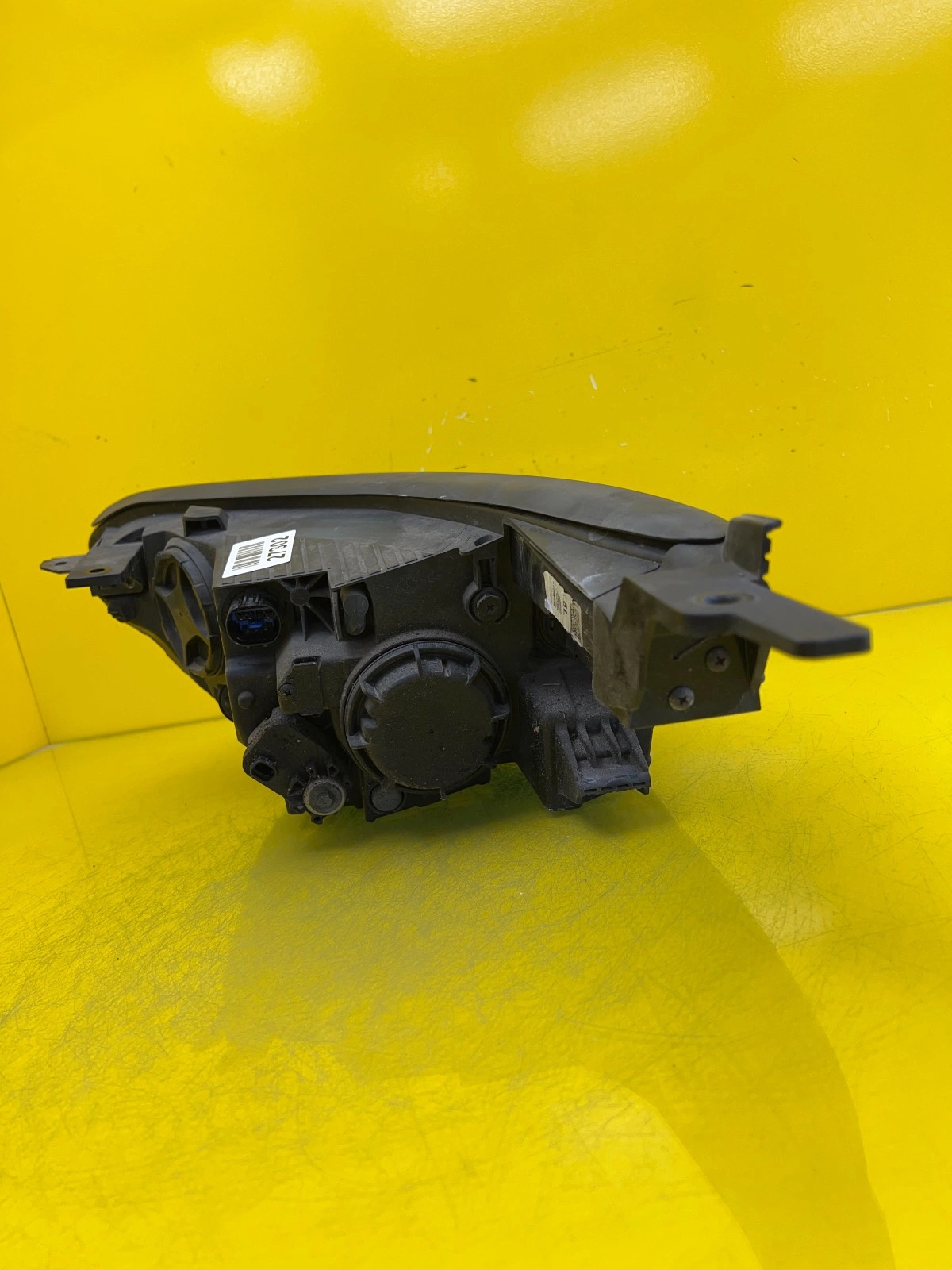 Phare Droit Kia Stonic 17-20 Lentille + Led 92102H8 Autolamps 4 Phare Droit Kia Stonic 17-20 Lentille + Led 92102H8