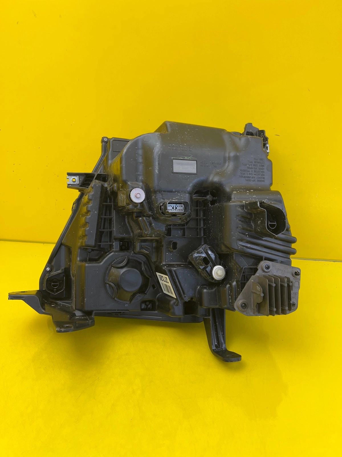 Phare avant gauche Ford Ranger IV 4 N1WB-13E015-ED N1WB13E015ED Autolamps 5 Phare avant gauche Ford Ranger IV 4 N1WB-13E015-ED N1WB13E015ED