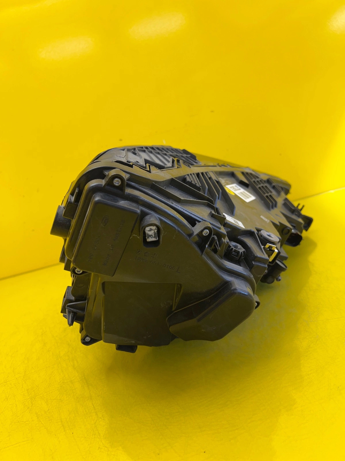 Phare gauche Audi Q8 SQ8 4M Lift Full Led 4M8941011 Autolamps 4 Phare gauche Audi Q8 SQ8 4M Lift Full Led 4M8941011