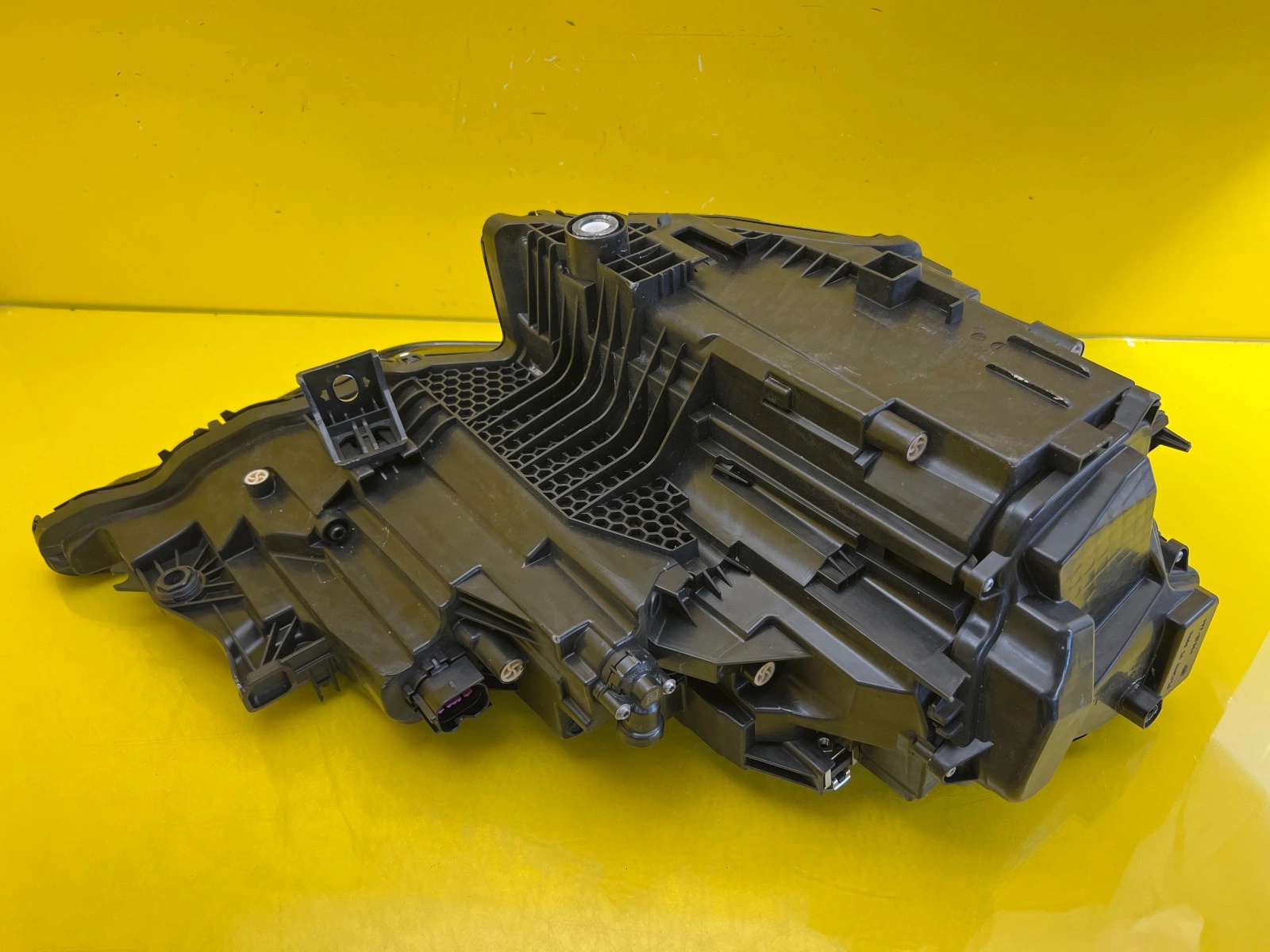 Phare gauche Audi Q8 SQ8 4M Lift Full Led 4M8941011 Autolamps 5 Phare gauche Audi Q8 SQ8 4M Lift Full Led 4M8941011