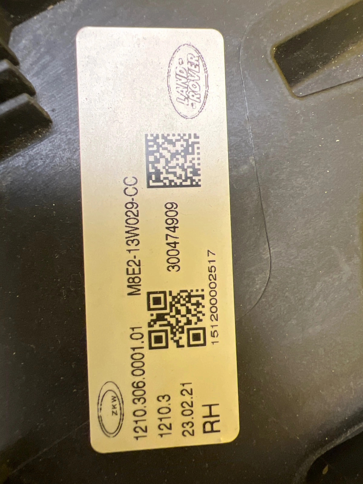 Phare droit Range Rover L460 Full Led M8E2-13W029-CC Autolamps 2 Phare droit Range Rover L460 Full Led M8E2-13W029-CC