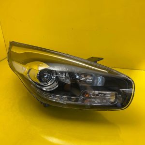Phare droit KIA Carens IV 4 13- Xenon