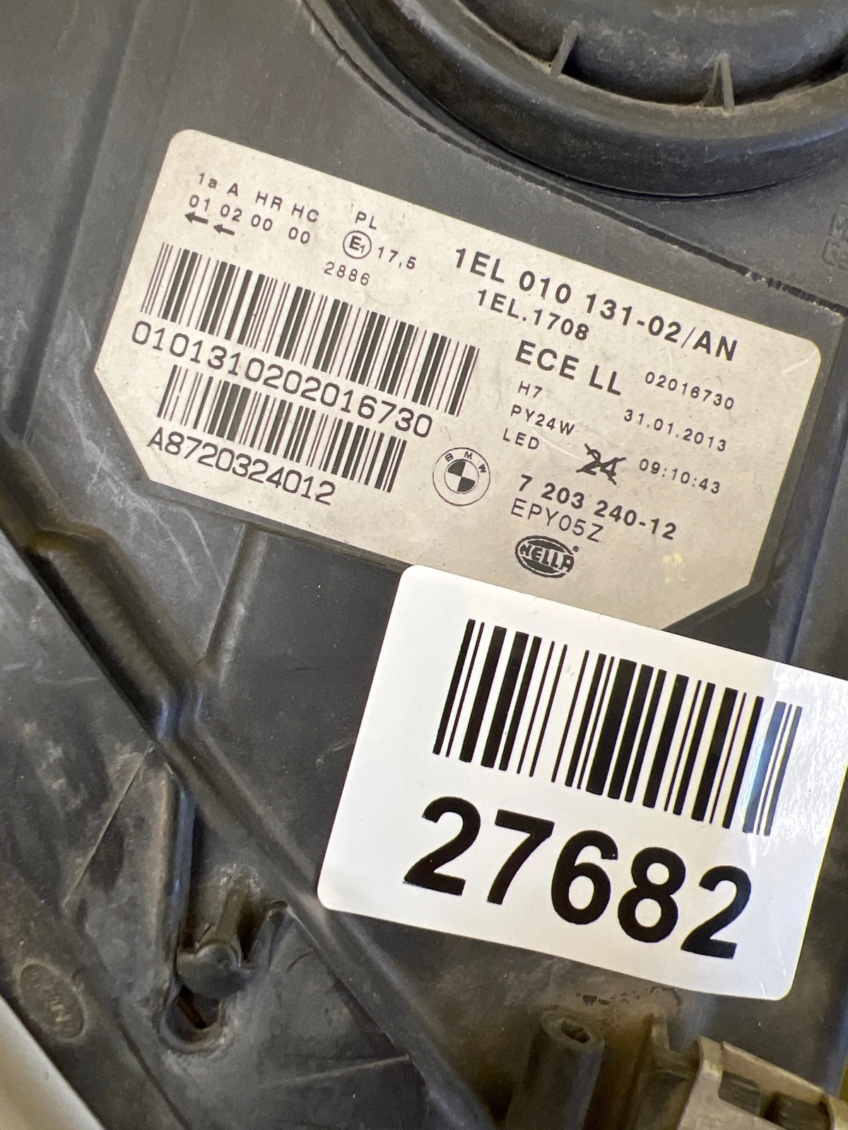 Phare droit BMW 5 F10 F11 10-13 Regular 7203240-12 Autolamps 2 Phare droit BMW 5 F10 F11 10-13 Regular 7203240-12