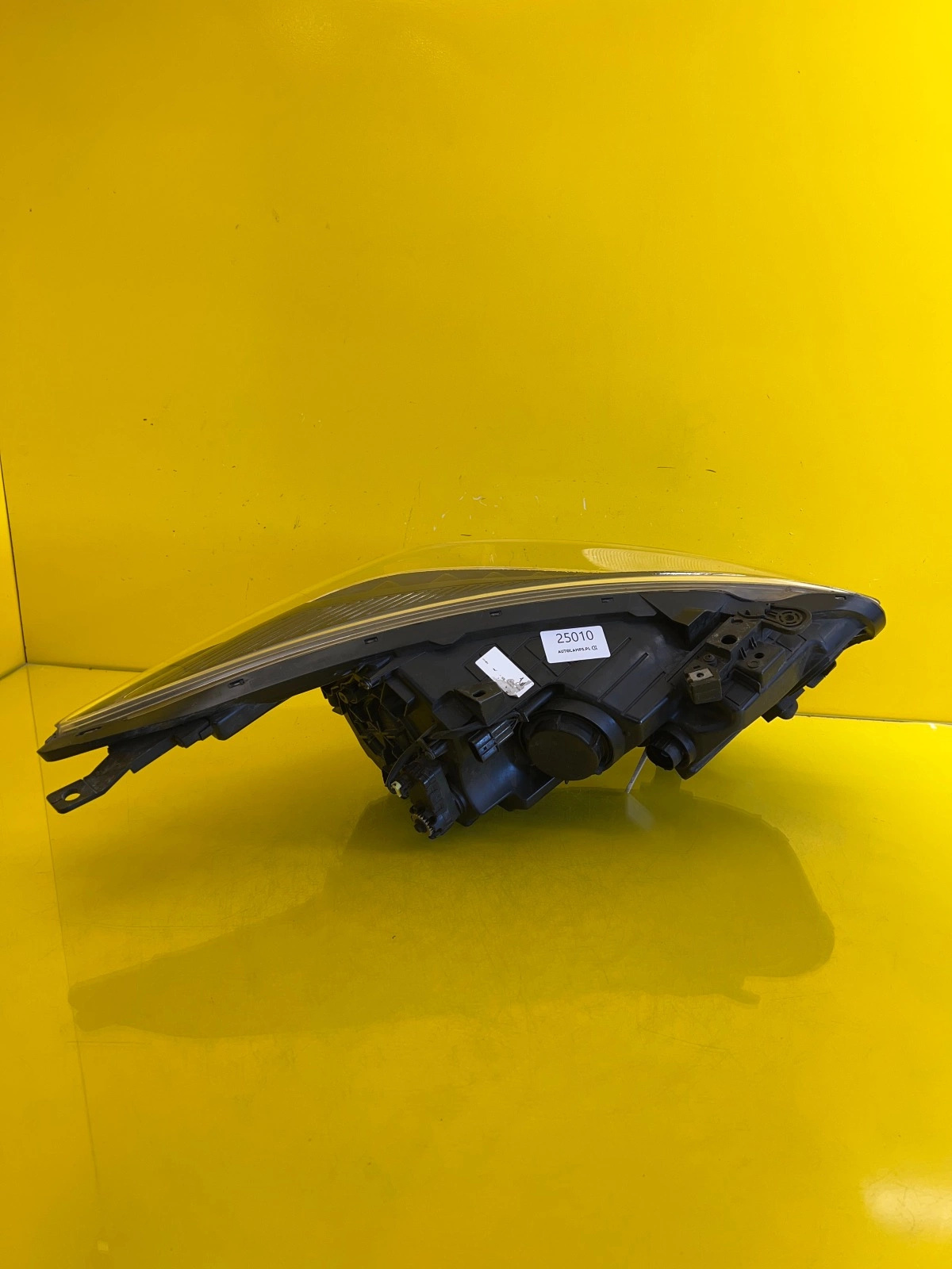 Phare avant gauche Hyundai i40 Lift 14- Ordinaire Autolamps 3 Phare avant gauche Hyundai i40 Lift 14- Ordinaire