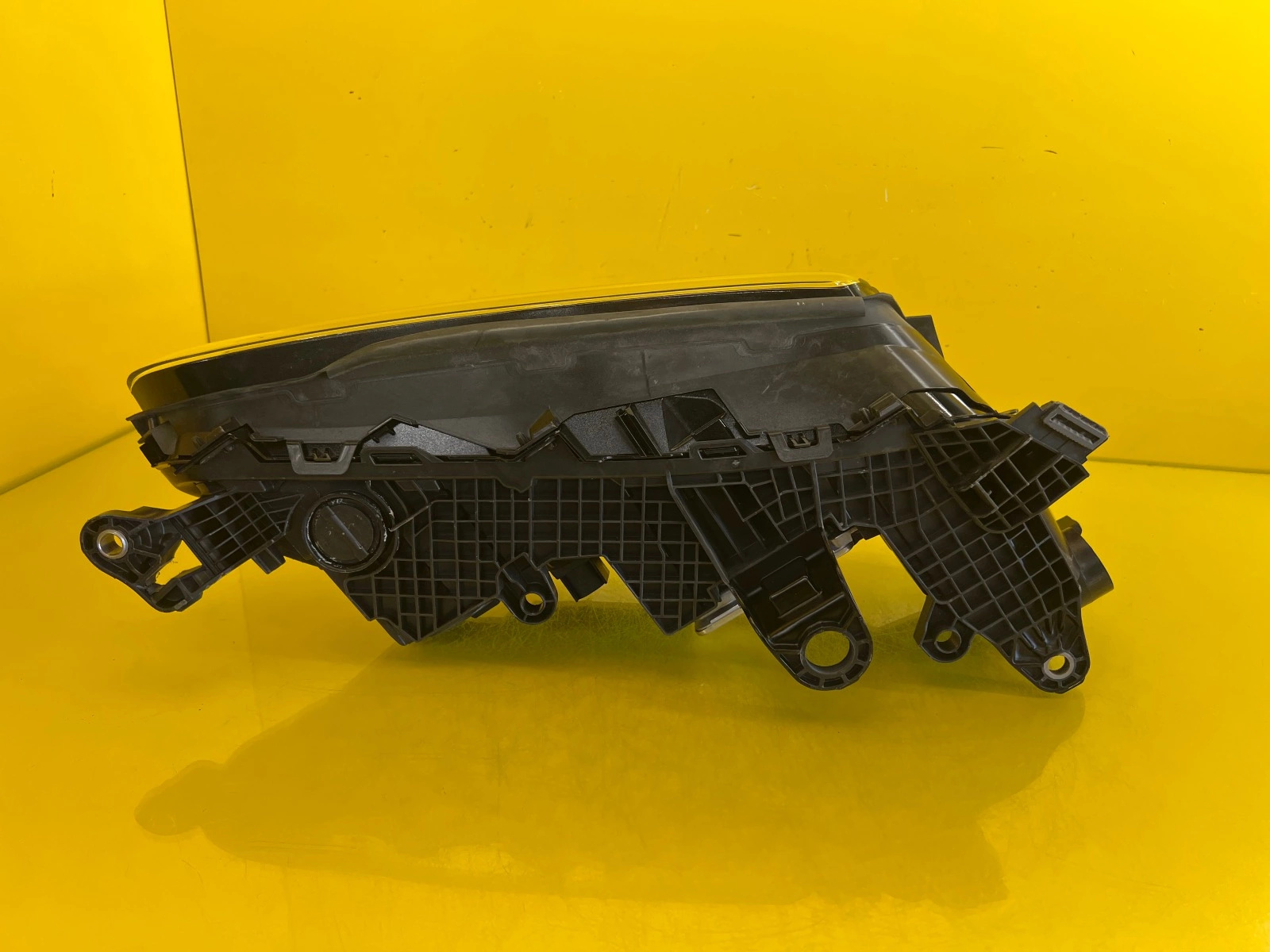 Phare Gauche Droit Porsche Macan II 24- Basis Led 95C941005G 95C941006G Autolamps 10 Phare Gauche Droit Porsche Macan II 24- Basis Led 95C941005G 95C941006G