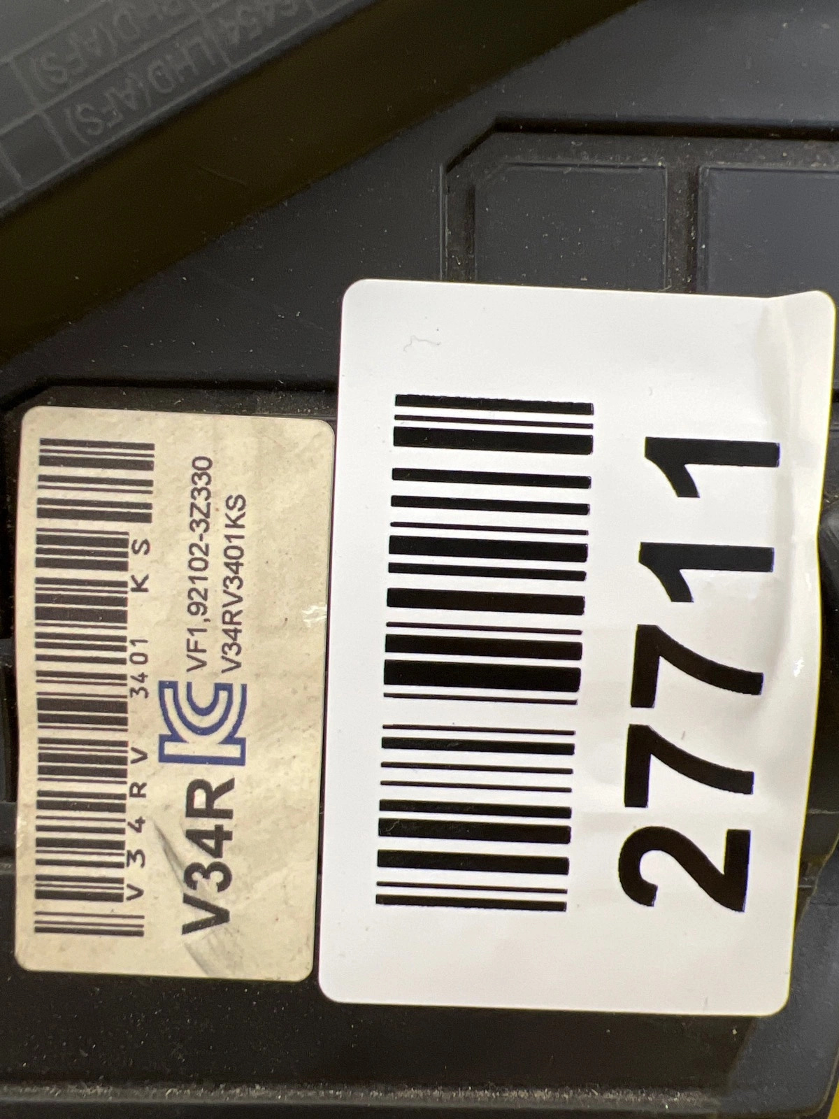 Phare avant droit Hyundai I40 Xenon Led 92102-3Z330 Autolamps 2 Phare avant droit Hyundai I40 Xenon Led 92102-3Z330