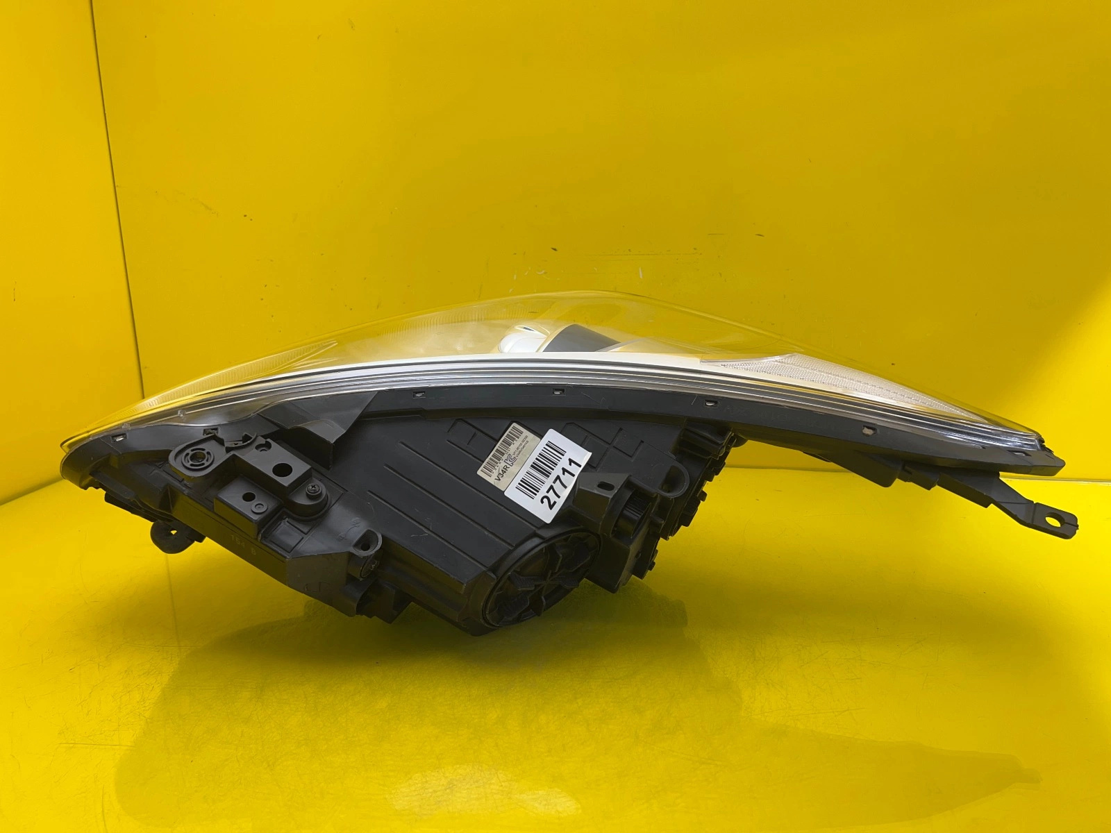 Phare avant droit Hyundai I40 Xenon Led 92102-3Z330 Autolamps 3 Phare avant droit Hyundai I40 Xenon Led 92102-3Z330