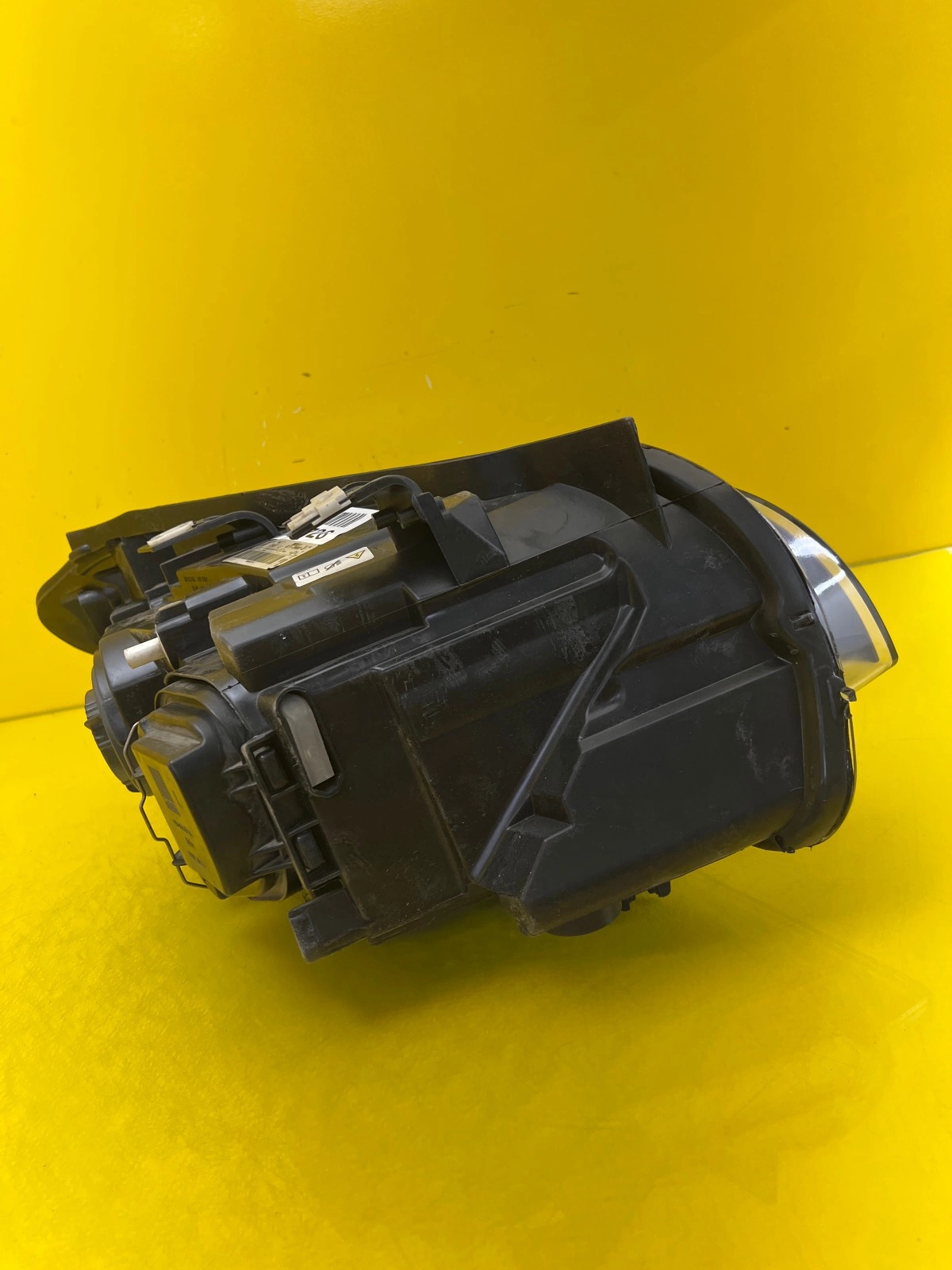 Phare avant gauche BMW X1 E84 Xenon 2990007-07 Autolamps 4 Phare avant gauche BMW X1 E84 Xenon 2990007-07