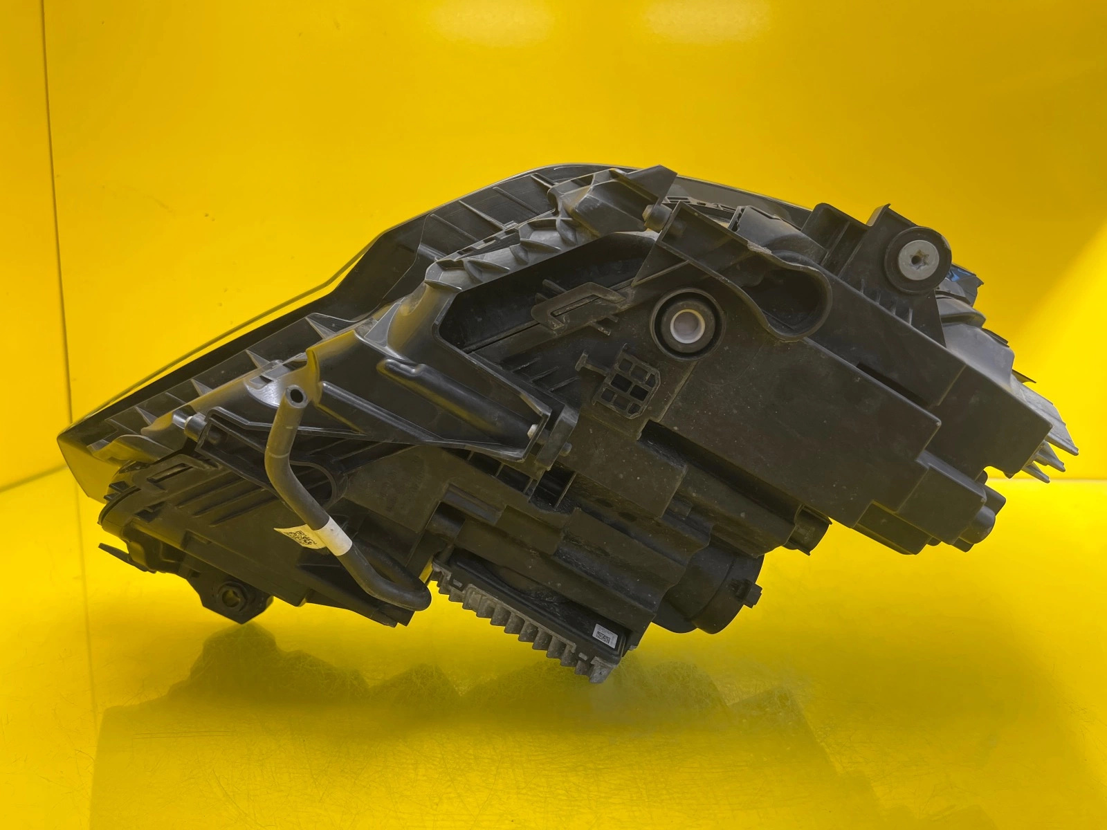 Phare gauche Lamborghini Urus Full Led Matrix 4ML941035C Autolamps 5 Phare gauche Lamborghini Urus Full Led Matrix 4ML941035C