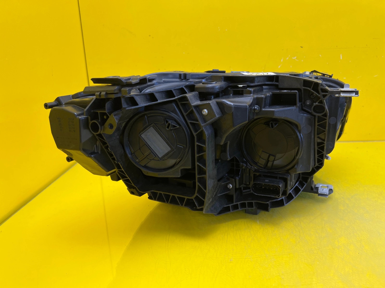 Phare gauche Mercedes CLA III W174 C174 Multibeam Led A1749062900 Autolamps 4 Phare gauche Mercedes CLA III W174 C174 Multibeam Led A1749062900