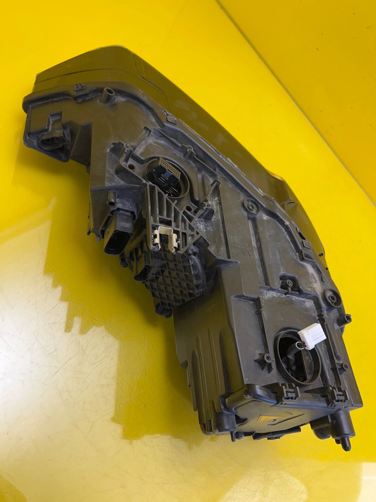 Phare gauche Audi A1 8X Lift Bi-Xenon 8XA941005 Autolamps 6 Phare gauche Audi A1 8X Lift Bi-Xenon 8XA941005