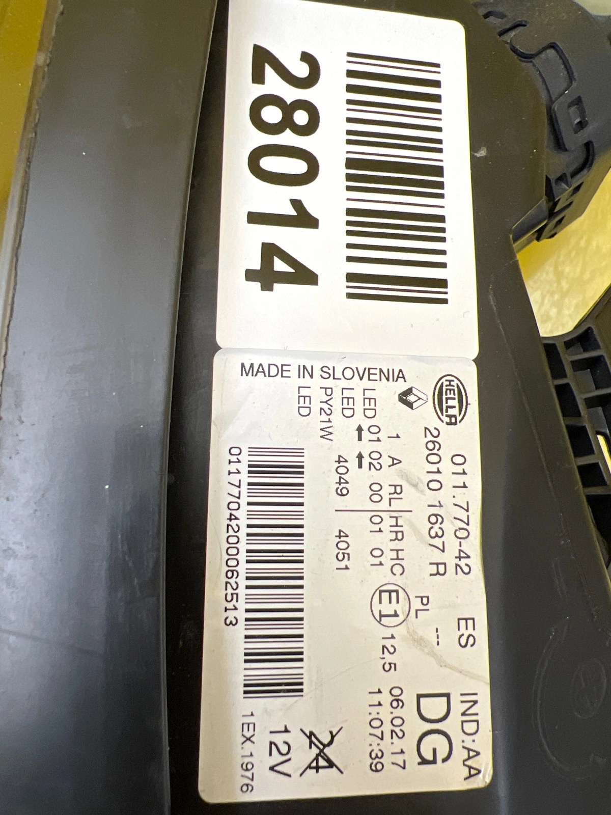 Phare Droit Renault Kadjar Full Led 260101637R Autolamps 2 Phare Droit Renault Kadjar Full Led 260101637R