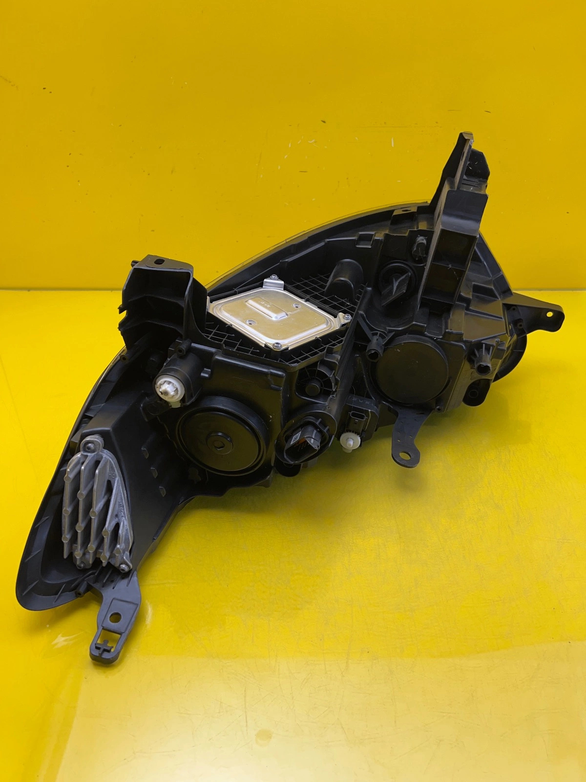 Phare Droit Renault Kadjar Full Led 260101637R Autolamps 4 Phare Droit Renault Kadjar Full Led 260101637R