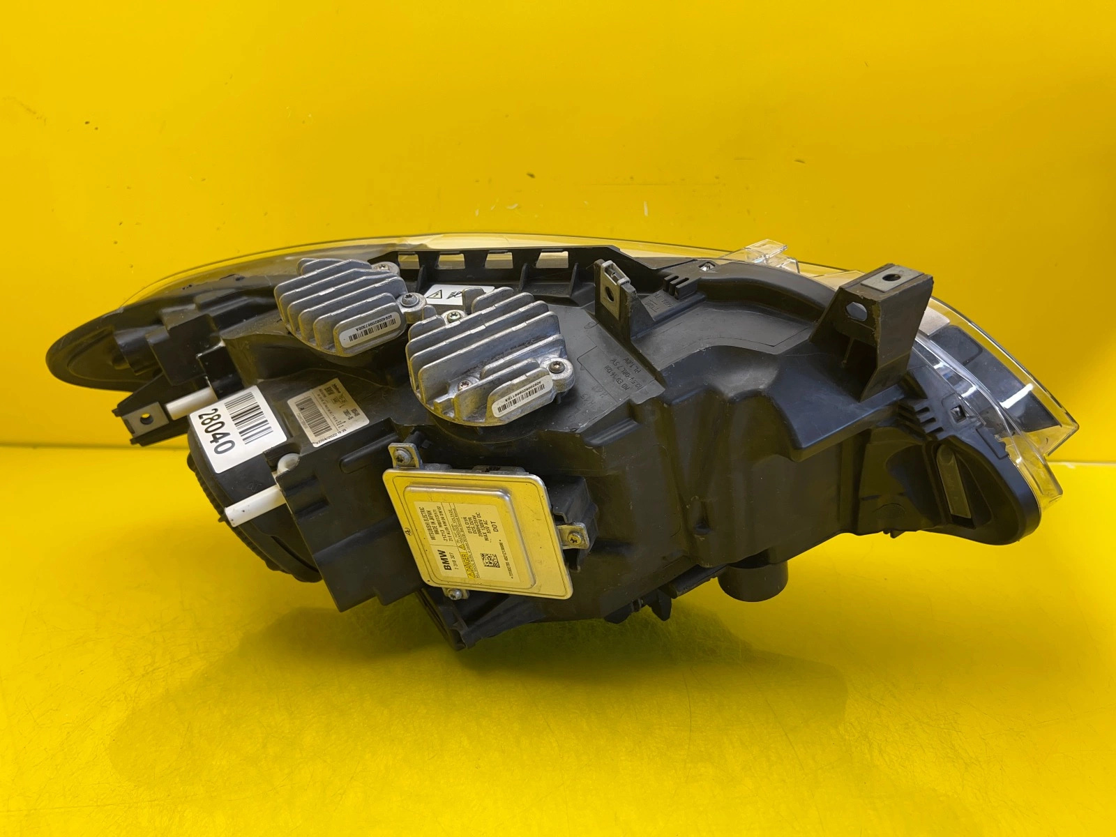 Phare avant gauche BMW 2 F22 F23 Xenon 7388937-05 USA Autolamps 3 Phare avant gauche BMW 2 F22 F23 Xenon 7388937-05 USA