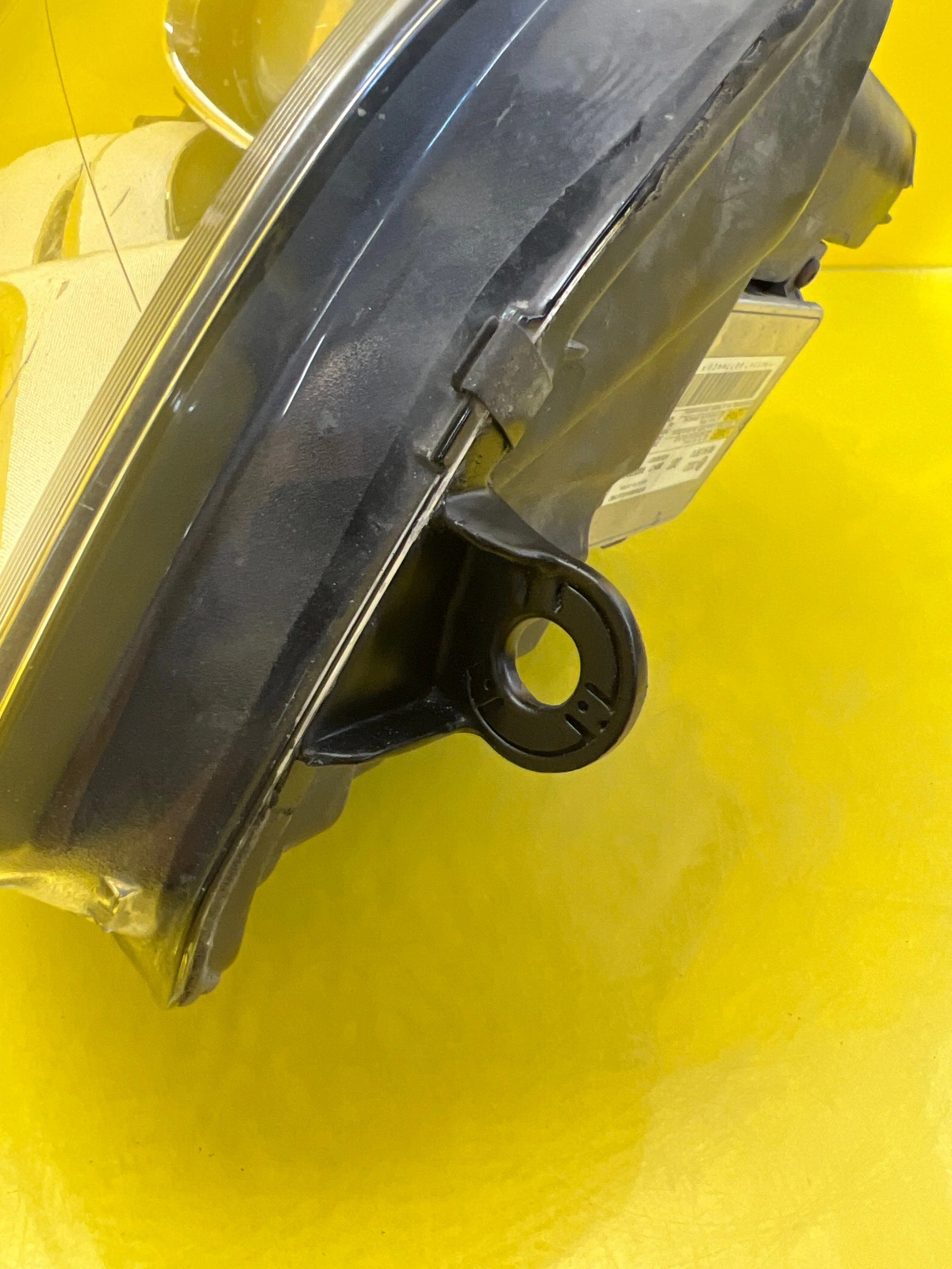 Phare droit VW T5 Lift Xenon + Led 7E5941016 Autolamps 7 Phare droit VW T5 Lift Xenon + Led 7E5941016