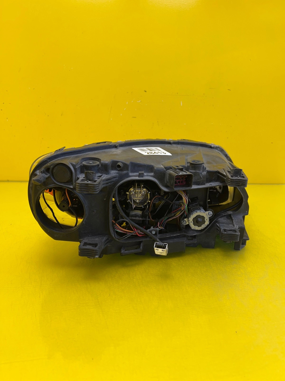 Phare gauche Volvo V70 III S80 II Xenon Torsion 31353532 Autolamps 4 Phare gauche Volvo V70 III S80 II Xenon Torsion 31353532