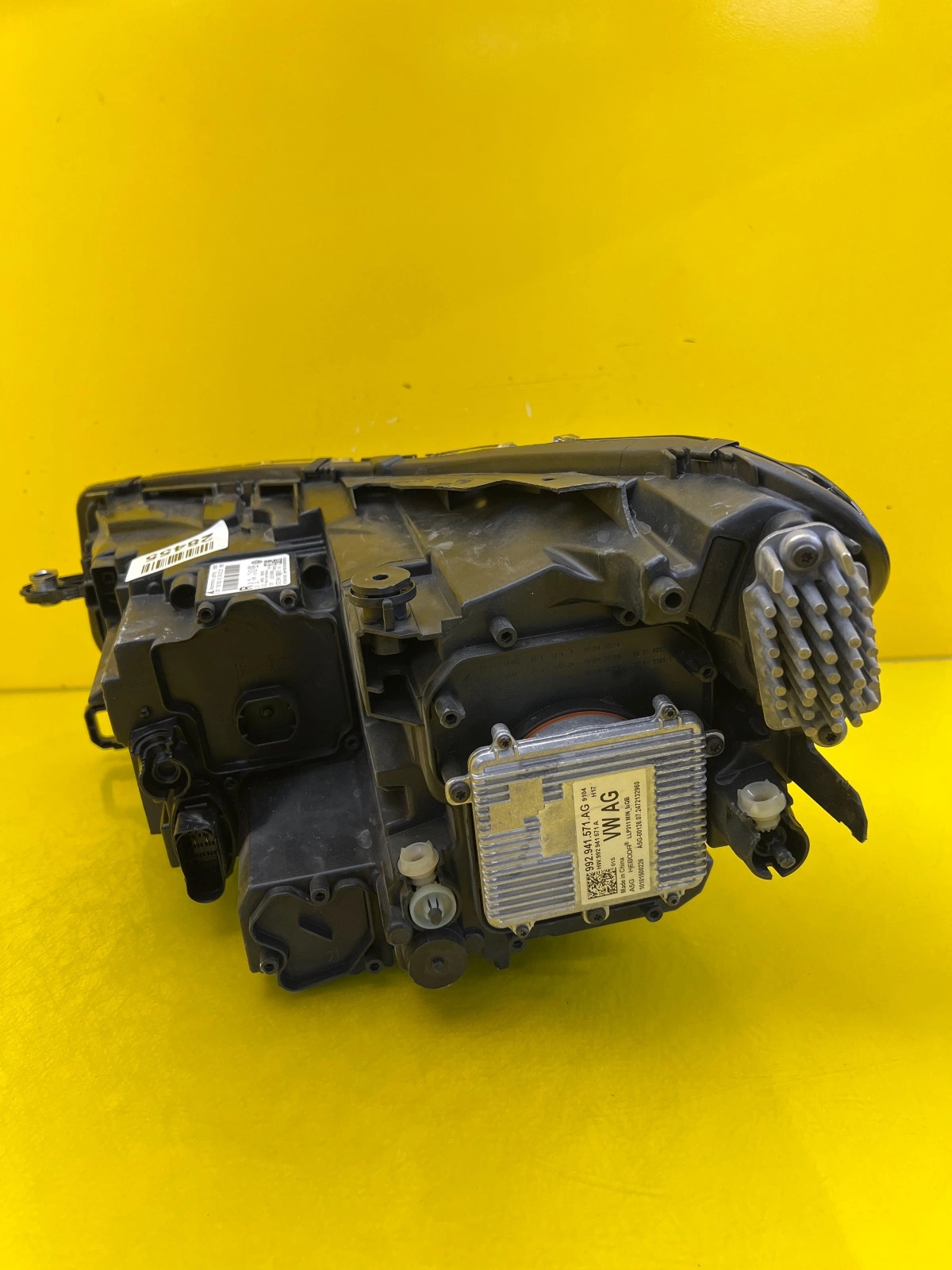 Phare avant droit VW Tiguan III 3 571 Full Led 2024- 571941006B Autolamps 5 Phare avant droit VW Tiguan III 3 571 Full Led 2024- 571941006B