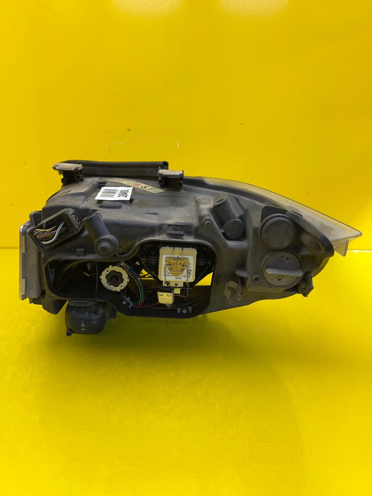 Phare Droit Bmw 3 E90 E91 05-08 Bi-Xenon Non-torsion 6942738 Autolamps 5 Phare Droit Bmw 3 E90 E91 05-08 Bi-Xenon Non-torsion 6942738