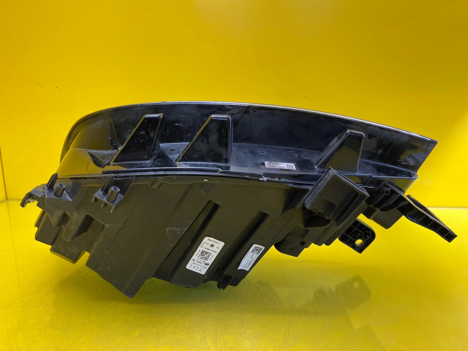 Phare droit VW ID4 ID.4 21- Full Led 11B941006B Autolamps 6 Phare droit VW ID4 ID.4 21- Full Led 11B941006B