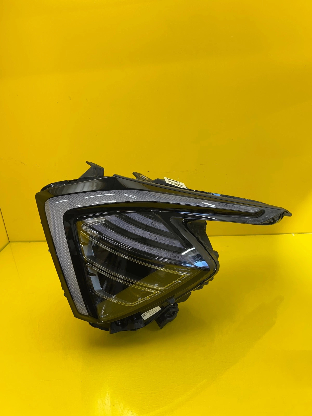 Phare avant gauche Kia Sportage V 5 Full Led 92101R2100 Autolamps Phare avant gauche Kia Sportage V 5 Full Led 92101R2100