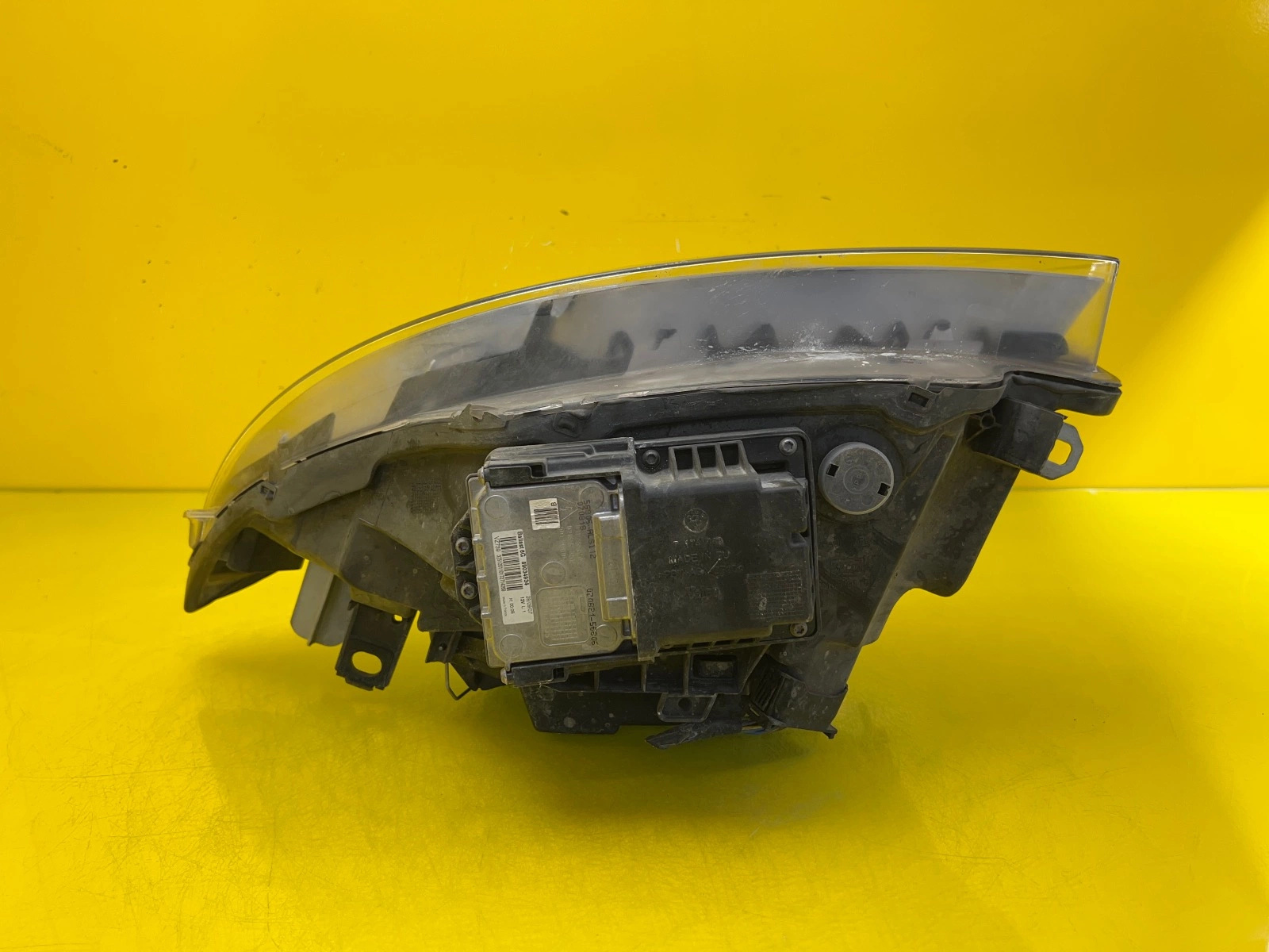 Phare droit BMW 1 E82 E88 E87 Lift 07-11 Xenon 7170292-02 Autolamps 5 Phare droit BMW 1 E82 E88 E87 Lift 07-11 Xenon 7170292-02