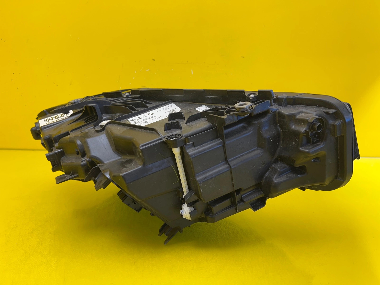 Phare gauche BMW 3 G20 G21 Lift LCI Full Led 5A1A351-04 Autolamps 4 Phare gauche BMW 3 G20 G21 Lift LCI Full Led 5A1A351-04