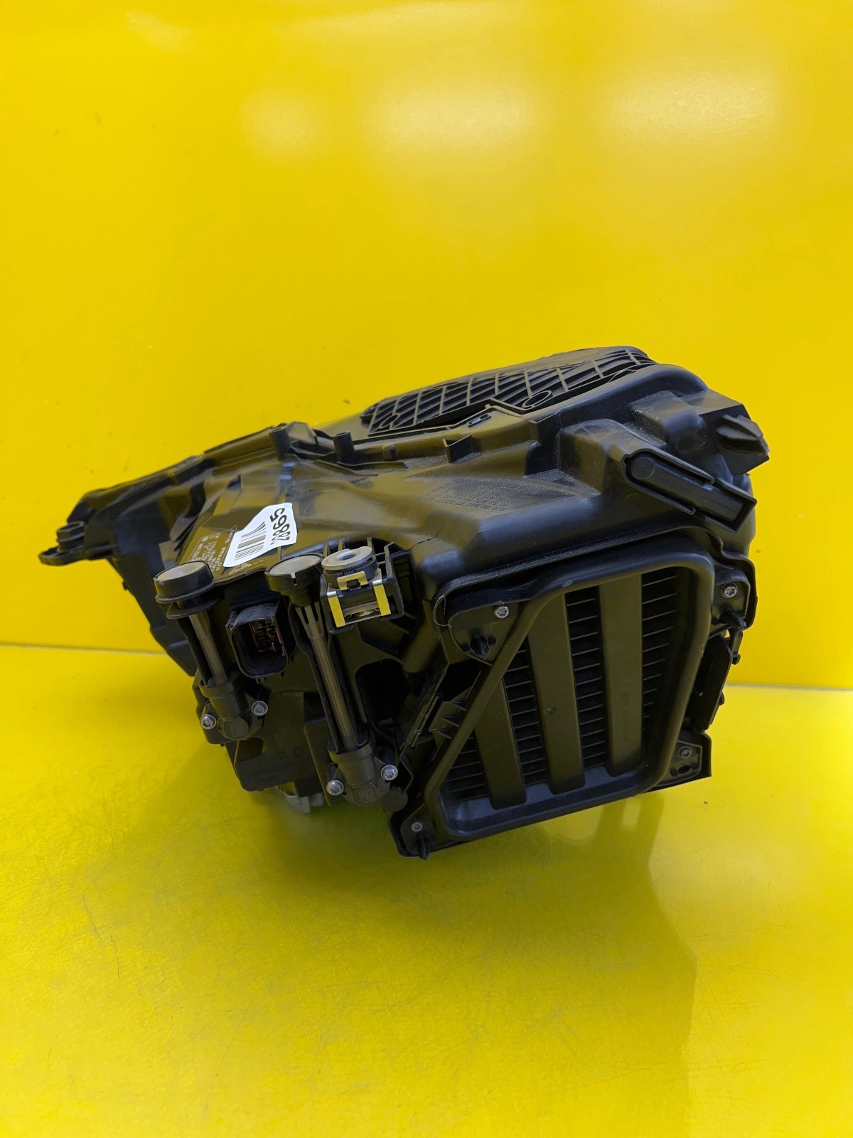 Phare droit Audi Q3 83A Full Led Matrix 83A941036C Autolamps 4 Phare droit Audi Q3 83A Full Led Matrix 83A941036C