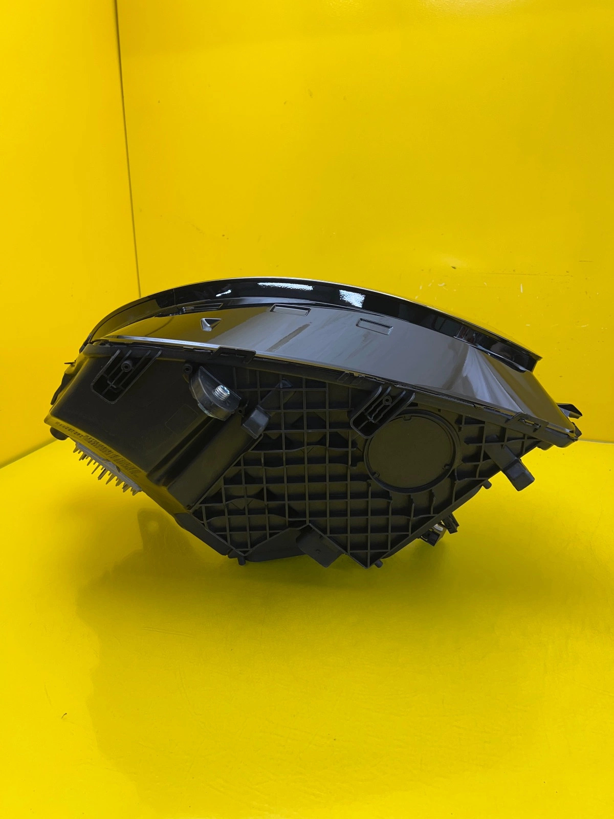 Phare gauche droit Mercedes GLC W253 Full Led 16-20 A2539060901 A2539061001 Autolamps 5 Phare gauche droit Mercedes GLC W253 Full Led 16-20 A2539060901 A2539061001