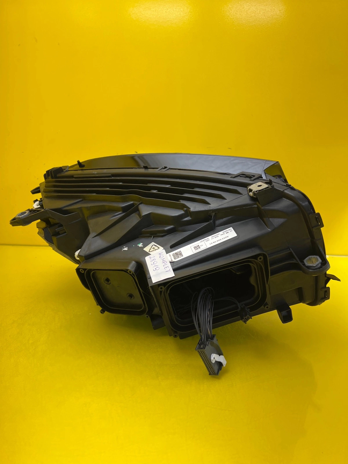 Phare gauche droit Mercedes GLC W253 Full Led 16-20 A2539060901 A2539061001 Autolamps 7 Phare gauche droit Mercedes GLC W253 Full Led 16-20 A2539060901 A2539061001