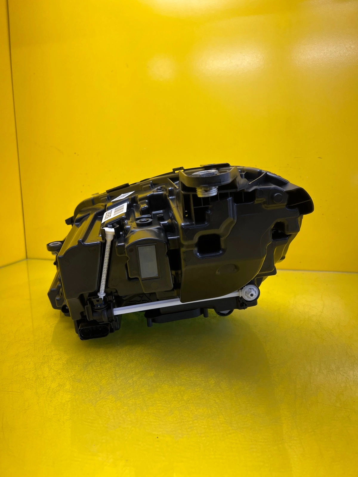 Phare droit gauche Mercedes Classe E W213 Led High Performance A2139063904 A2139064004 Autolamps 5 Phare droit gauche Mercedes Classe E W213 Led High Performance A2139063904 A2139064004