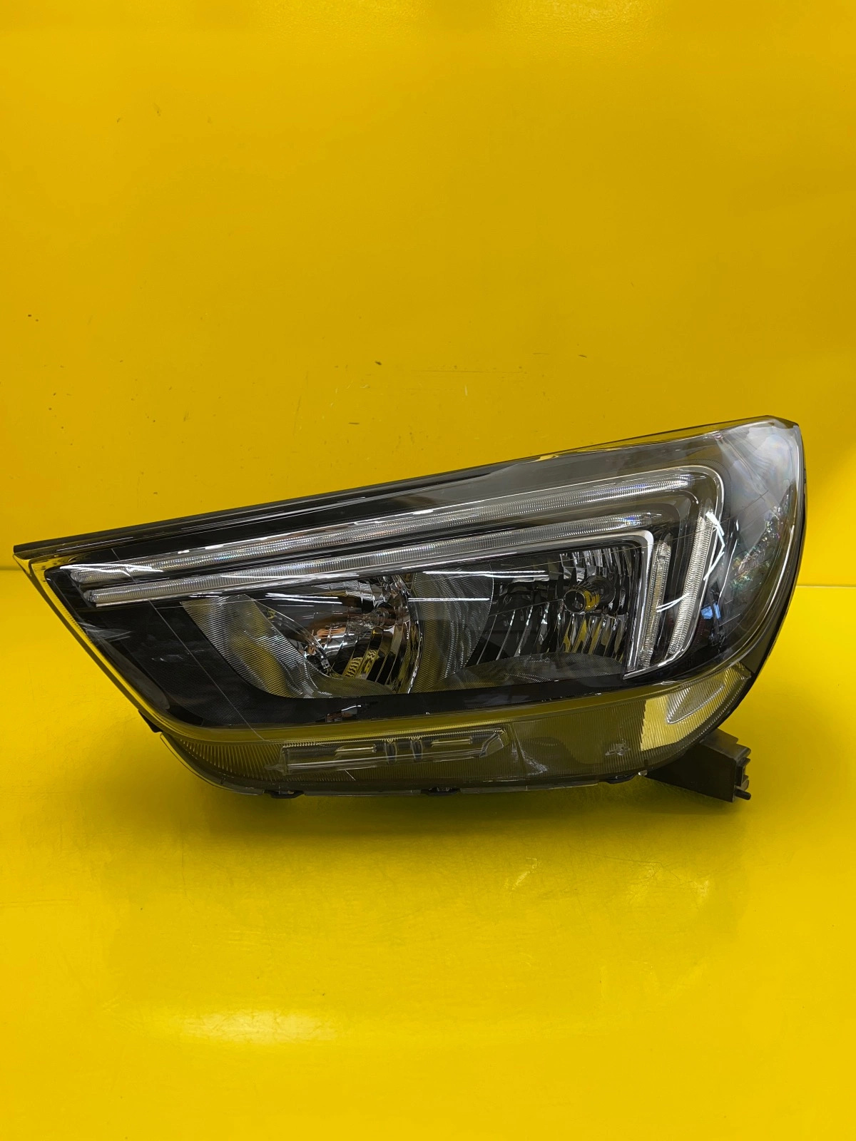 Phare gauche Opel Mokka X Led 16-19 42589988 Autolamps Phare gauche Opel Mokka X Led 16-19 42589988