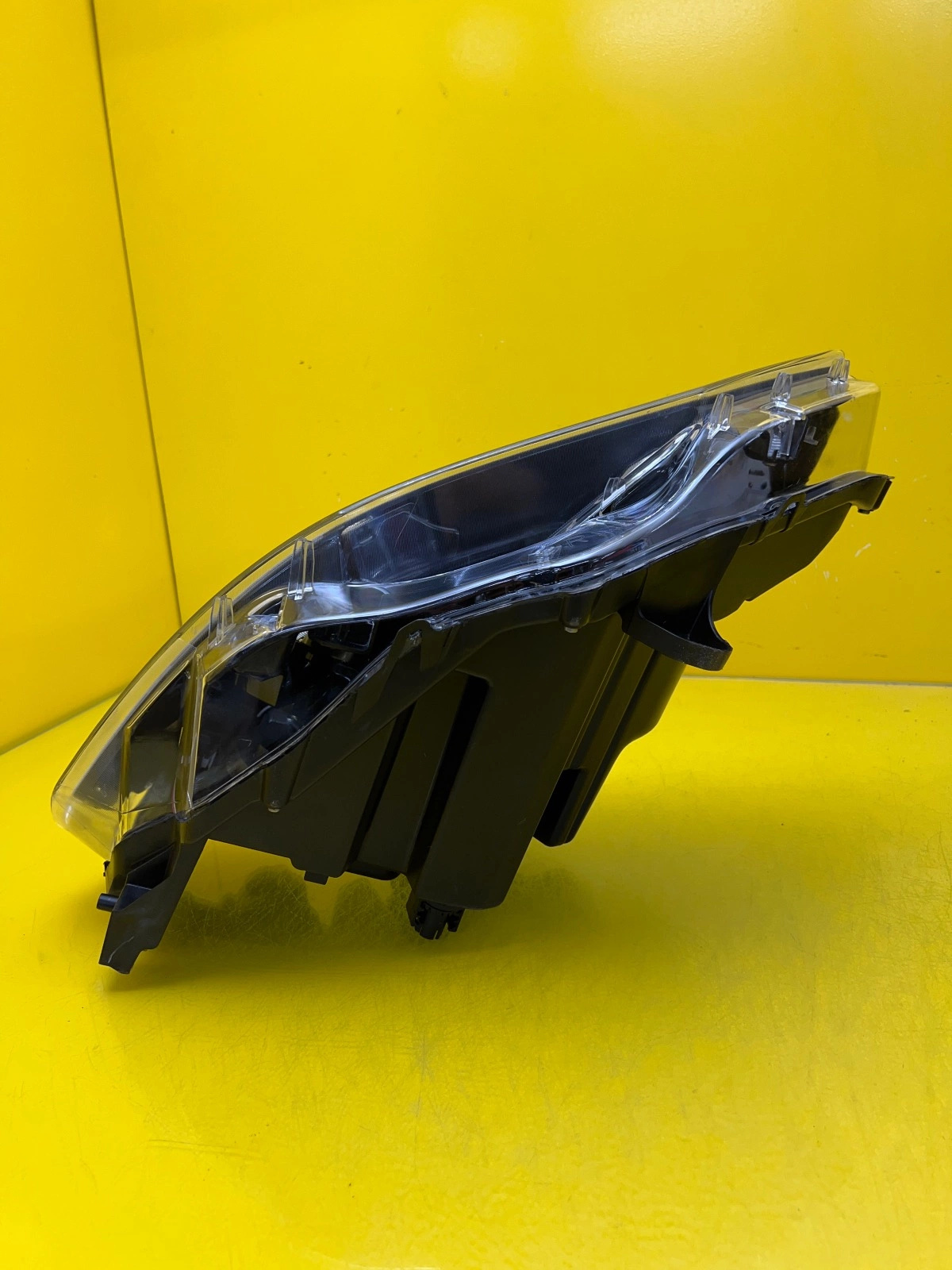 Phare Avant Droit Ford Mustang 6 VI Full Led Lift 17-23 Autolamps 5 Phare Avant Droit Ford Mustang 6 VI Full Led Lift 17-23