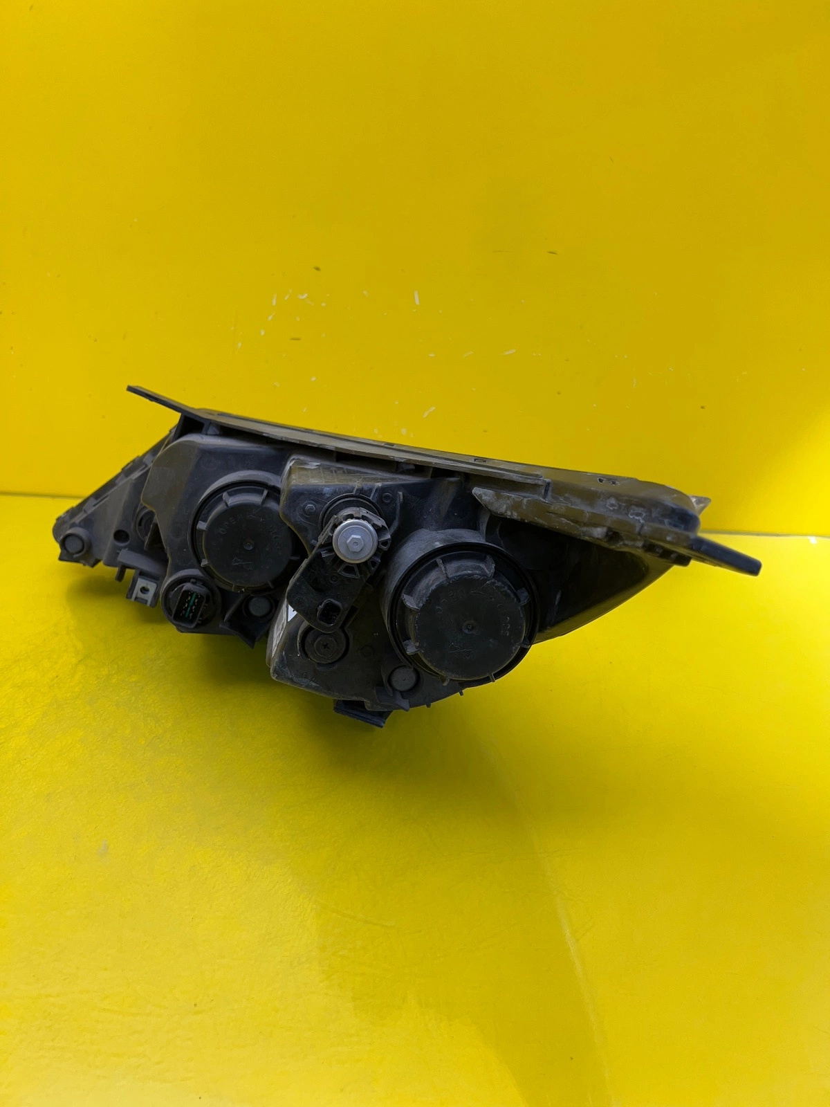 Phare gauche Kia Sportage 3 III 10-15 Regular + Led 92101-3U250 Autolamps 4 Phare gauche Kia Sportage 3 III 10-15 Regular + Led 92101-3U250