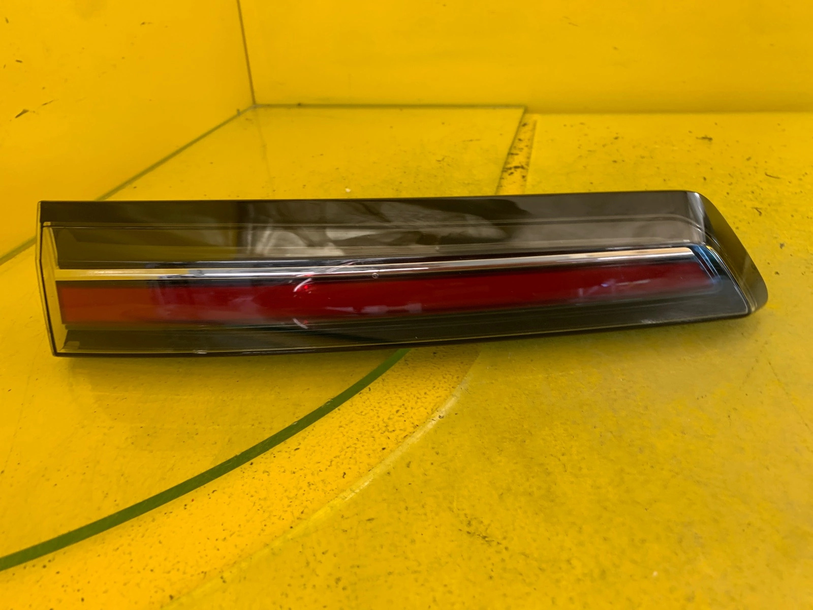 Feu arrière droit Opel Mokka B II 2020- 9833944580 Autolamps Feu arrière droit Opel Mokka B II 2020- 9833944580