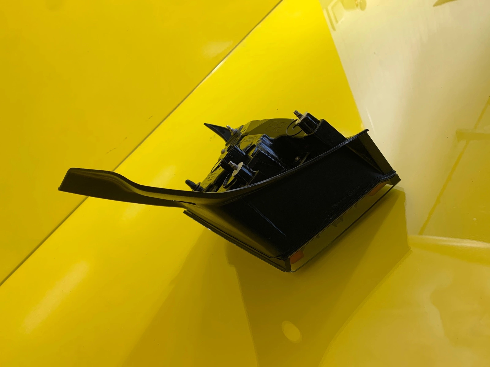 Led feu arrière gauche Tesla Y 3 1502086-00-D 20-23 USA Autolamps 3 Led feu arrière gauche Tesla Y 3 1502086-00-D 20-23 USA