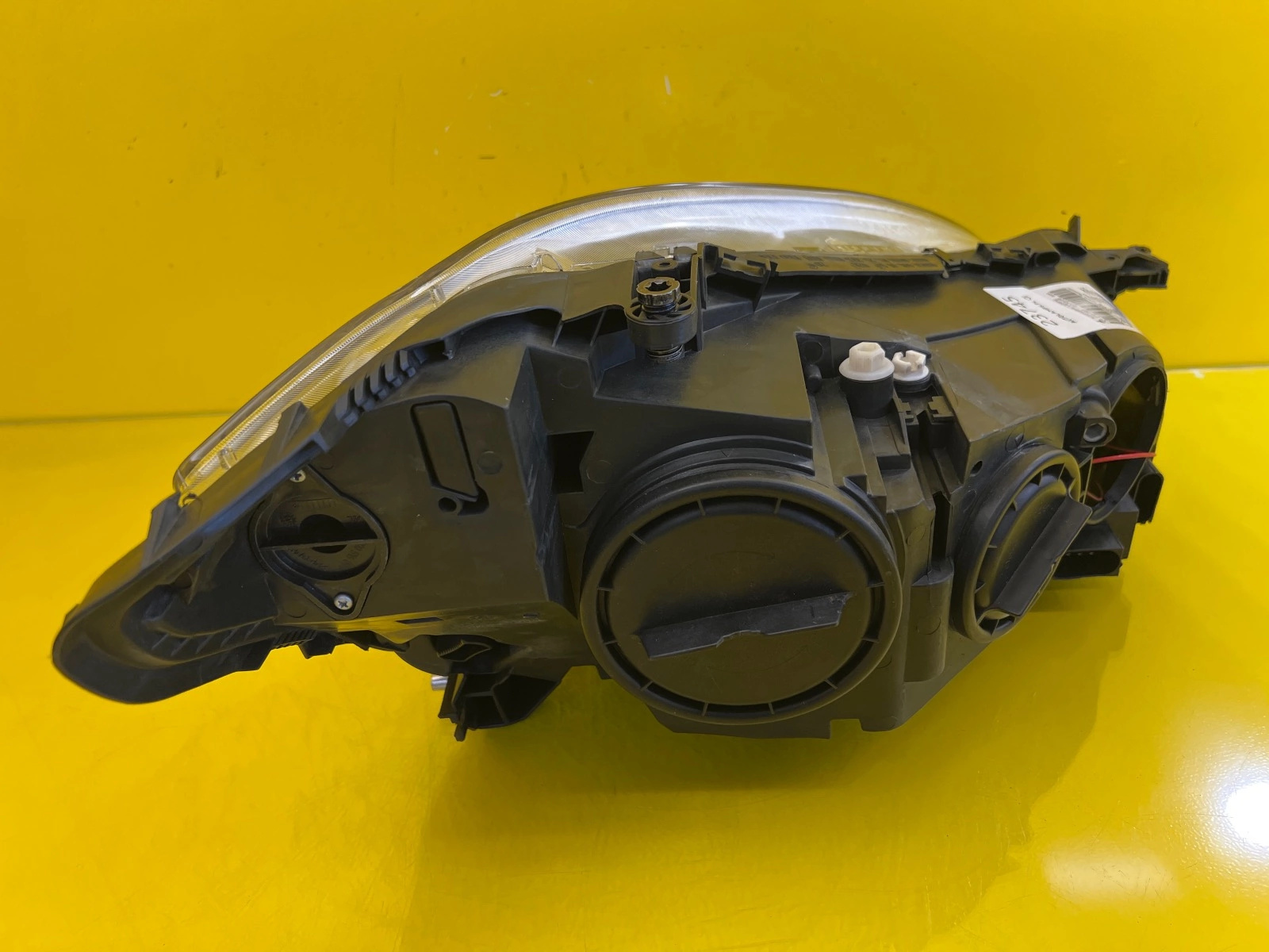 Phare gauche Mercedes-Benz S W221 A2218200761 Xenon Autolamps 3 Phare gauche Mercedes-Benz S W221 A2218200761 Xenon