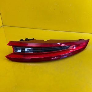 Feu arrière droit Porsche 911 991.2 Lift 99163116605