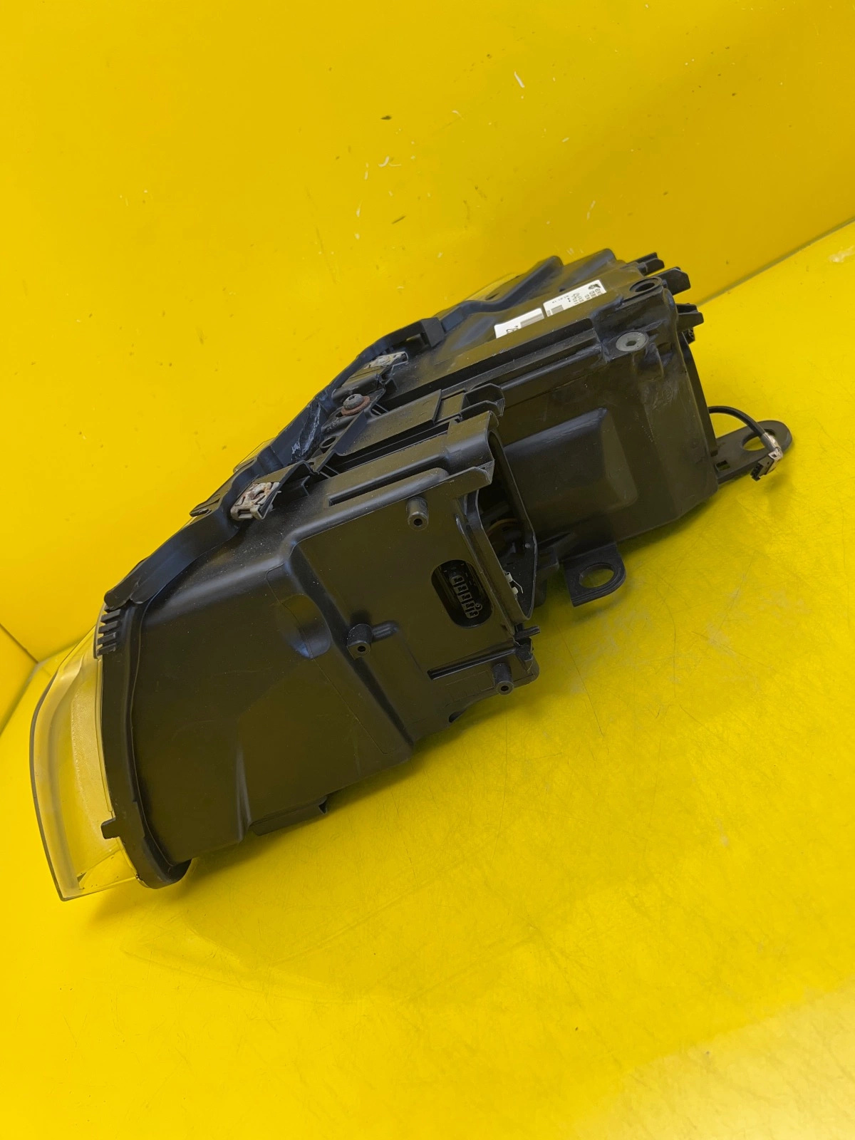 Phare droit Audi A8 D3 Lift Xenon 4E0941004BQ Autolamps 4 Phare droit Audi A8 D3 Lift Xenon 4E0941004BQ