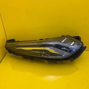 Lynk&Co 01 DRL Lampe avant droite 8893628771