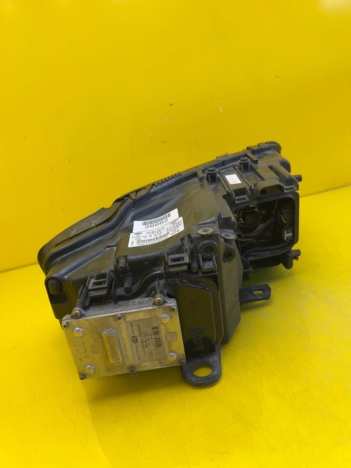 Phare gauche Audi A8 D3 Lift Xenon 4E0941003BQ Autolamps 4 Phare gauche Audi A8 D3 Lift Xenon 4E0941003BQ